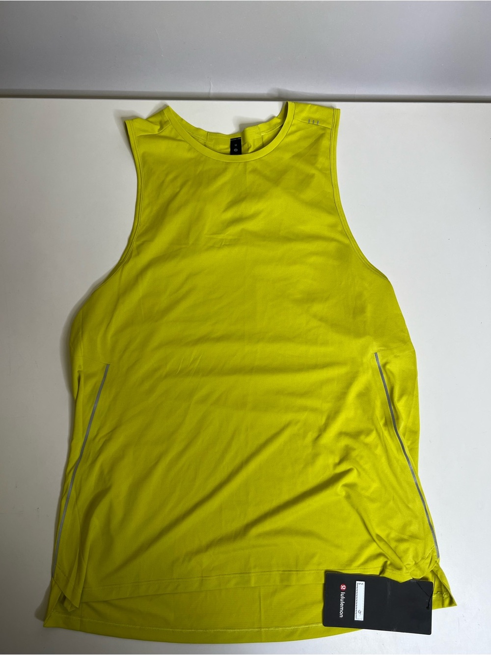 Lululemon Fast and Free Tank Men’s Bright Yellow - Size Medium NWT